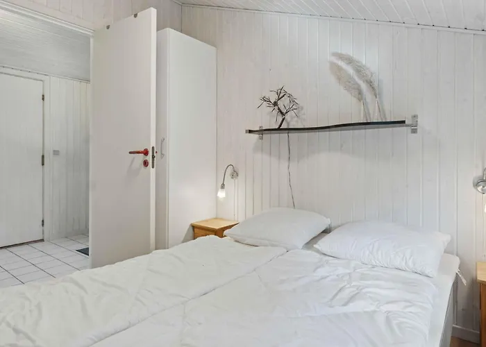 On Natural Plot 800 M From Sea